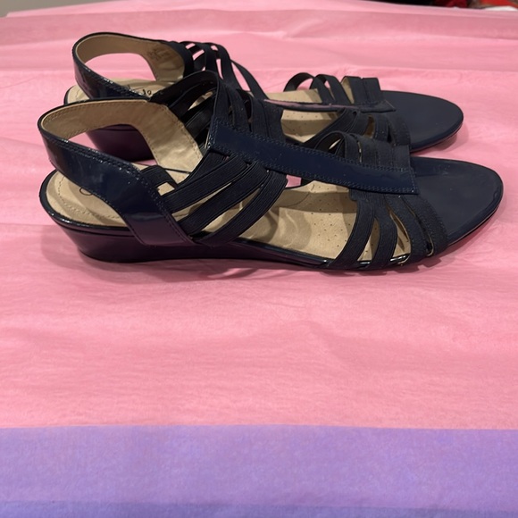 GUC Life Stride Soft System Sandals size 10 - Picture 3 of 6